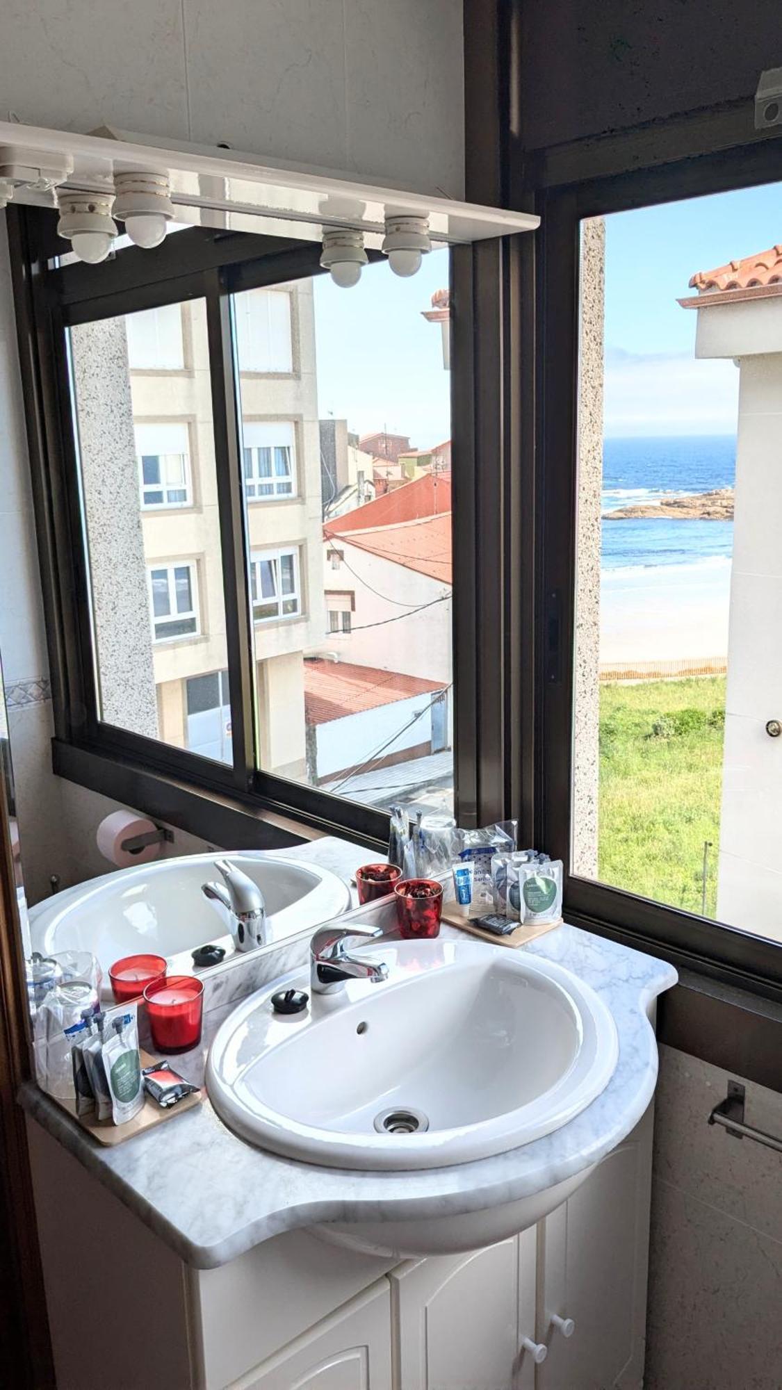 Pension Club Del Mar Cayón Eksteriør billede
